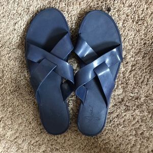 Joie silicone slides